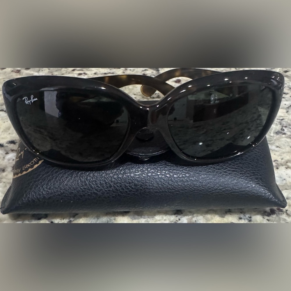 Ray-Ban Jackie OHH MODEL CODE RB4101 710 58-17
